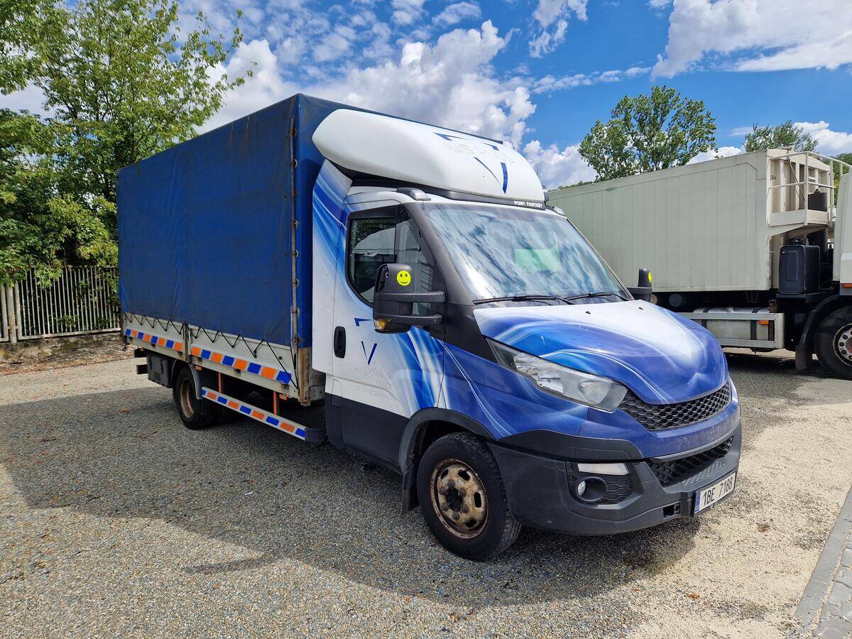 Iveco Daily Daily 35C15 plachta