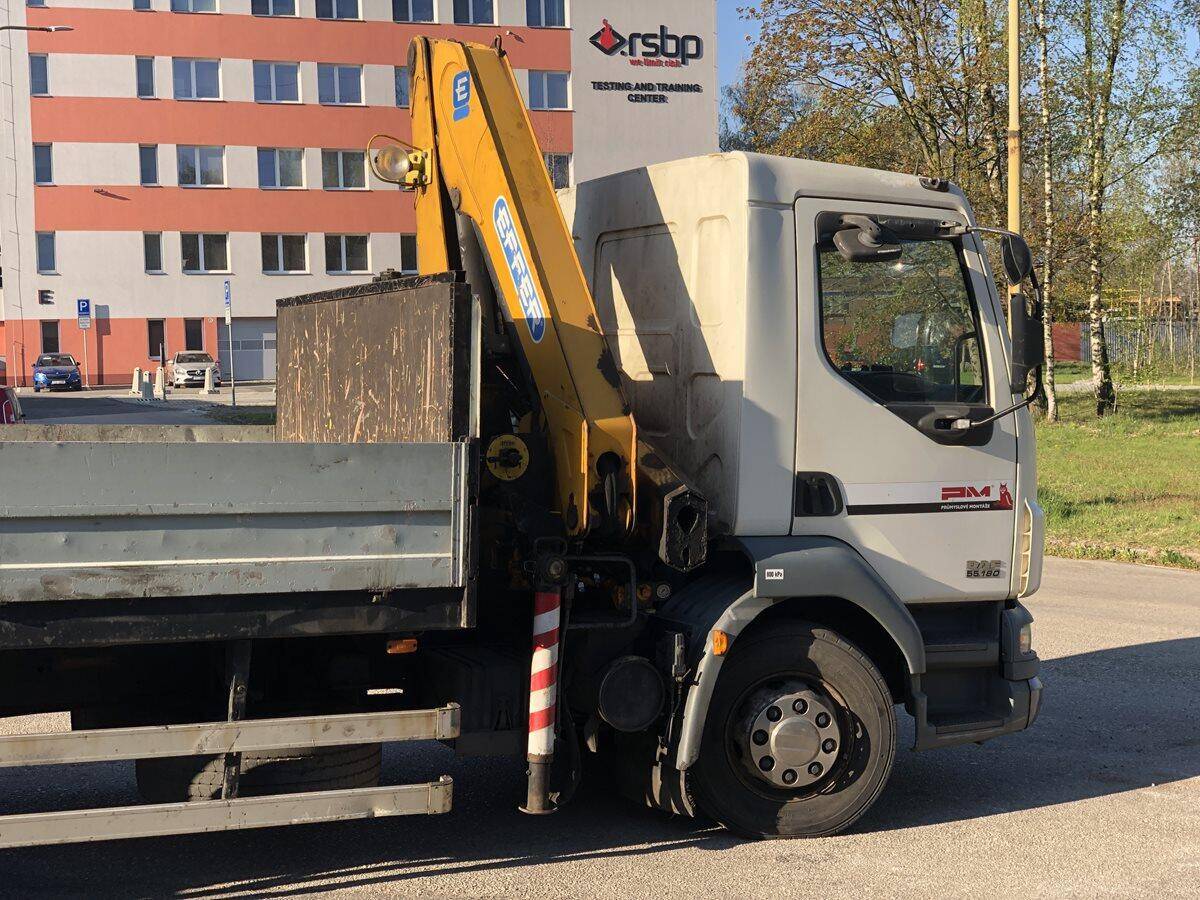 DAF LF  55.180 valník + HR