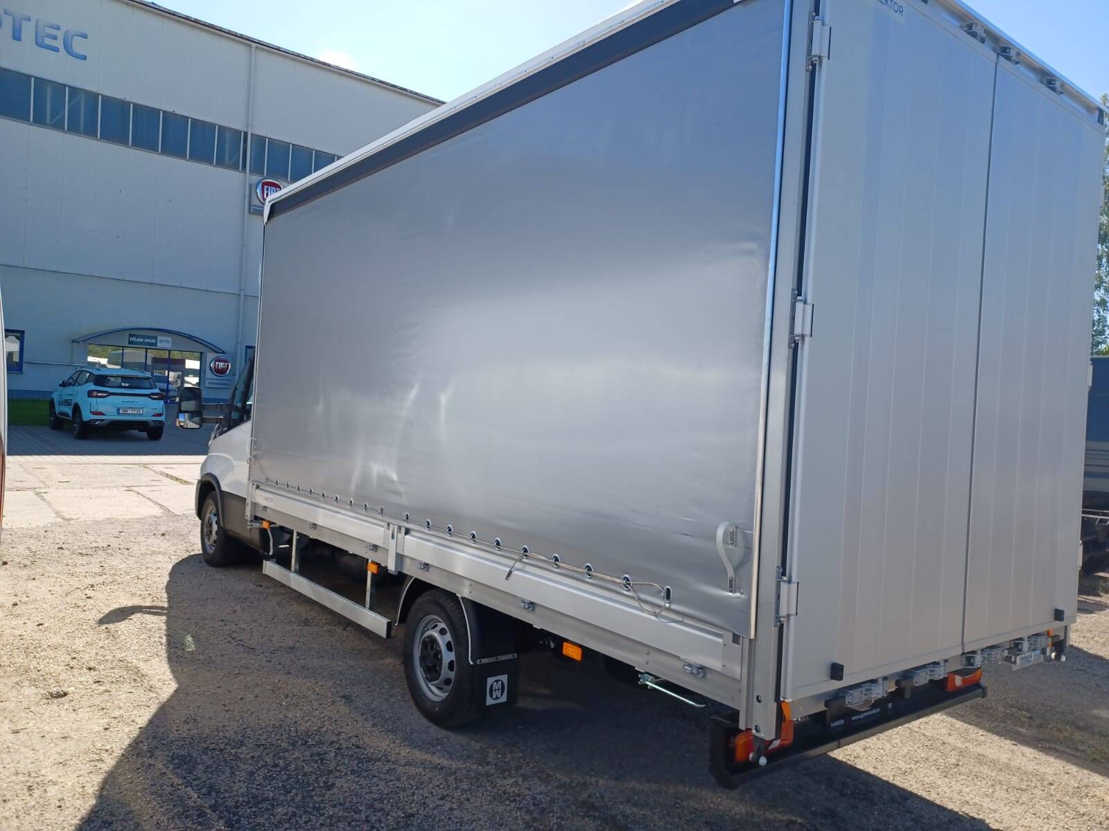 Iveco Daily 35S18HA8 V, automat, 10pal.