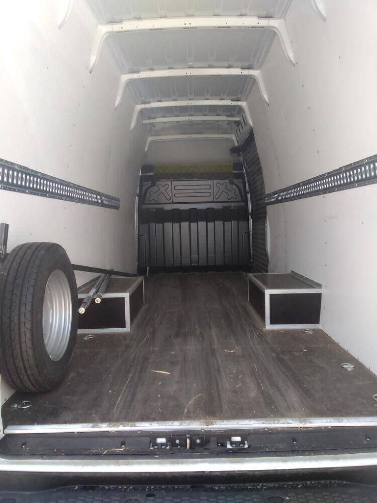 Iveco Daily  35C18 MAXI klima, tažné