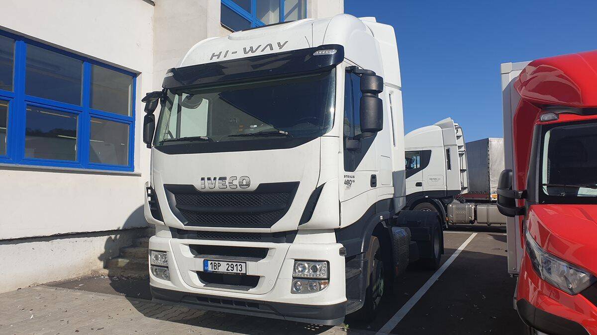 Iveco Stralis AS440T/P rezervace