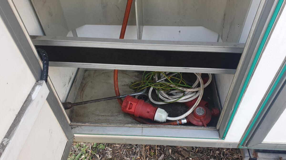 Ostatni model ostatni FORT AGP4500 pojízdná prodejna