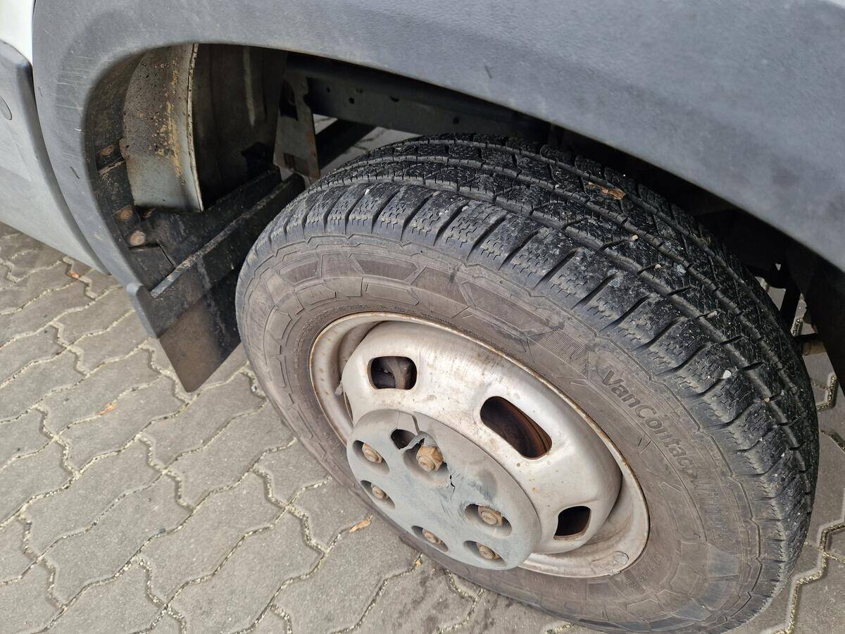 Iveco Daily 35C15 3,0 12m3