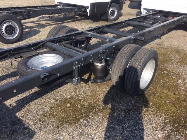 Iveco Daily  50C21 do 3,5t, tažné, klima