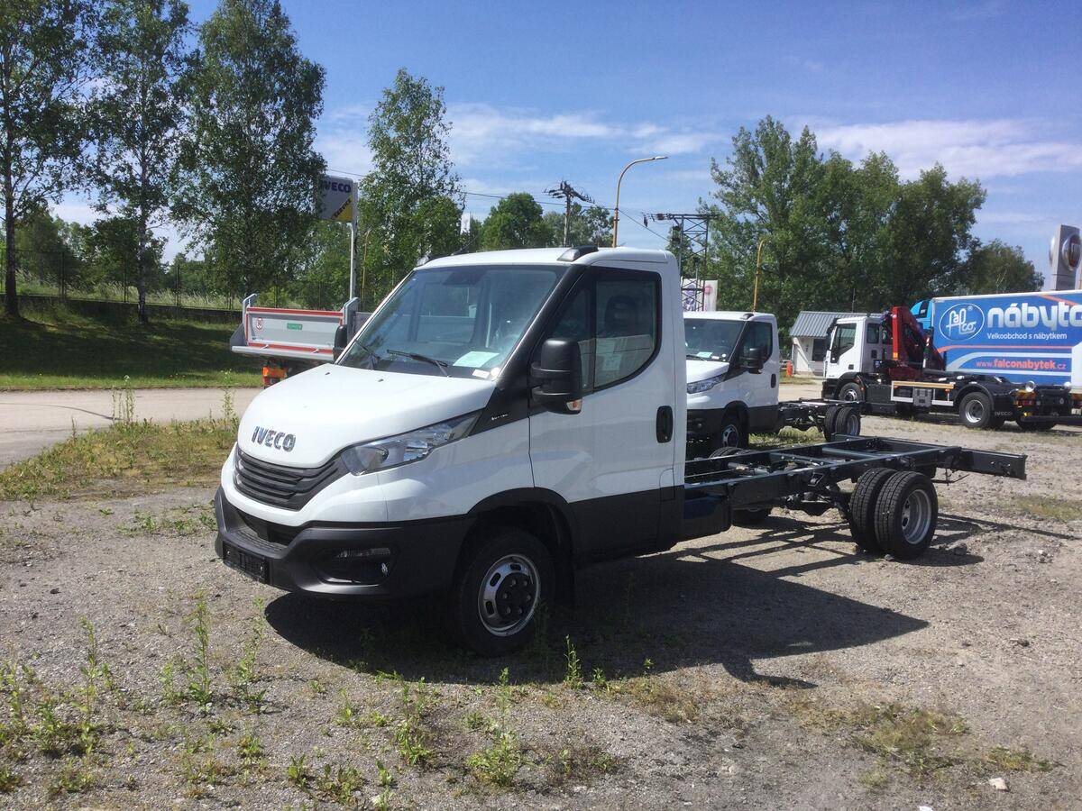 Iveco Daily  50C18HA8Z do 3,5t