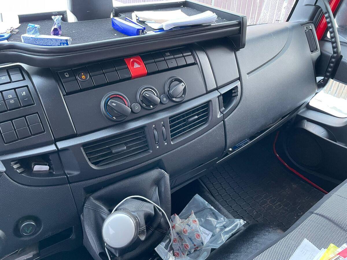 Iveco Eurocargo 100E19 chlaďák, klima