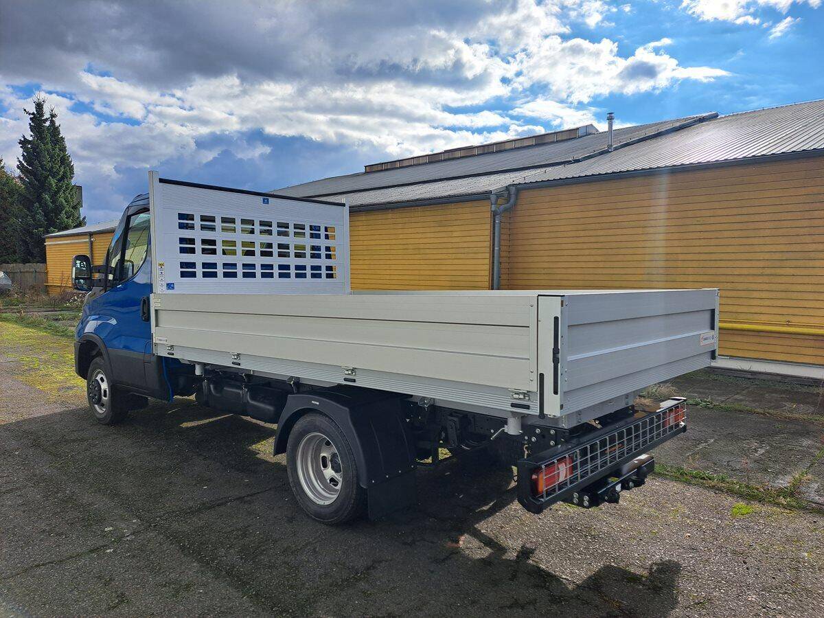 Iveco Daily 50C18 do 3,5t sklopka