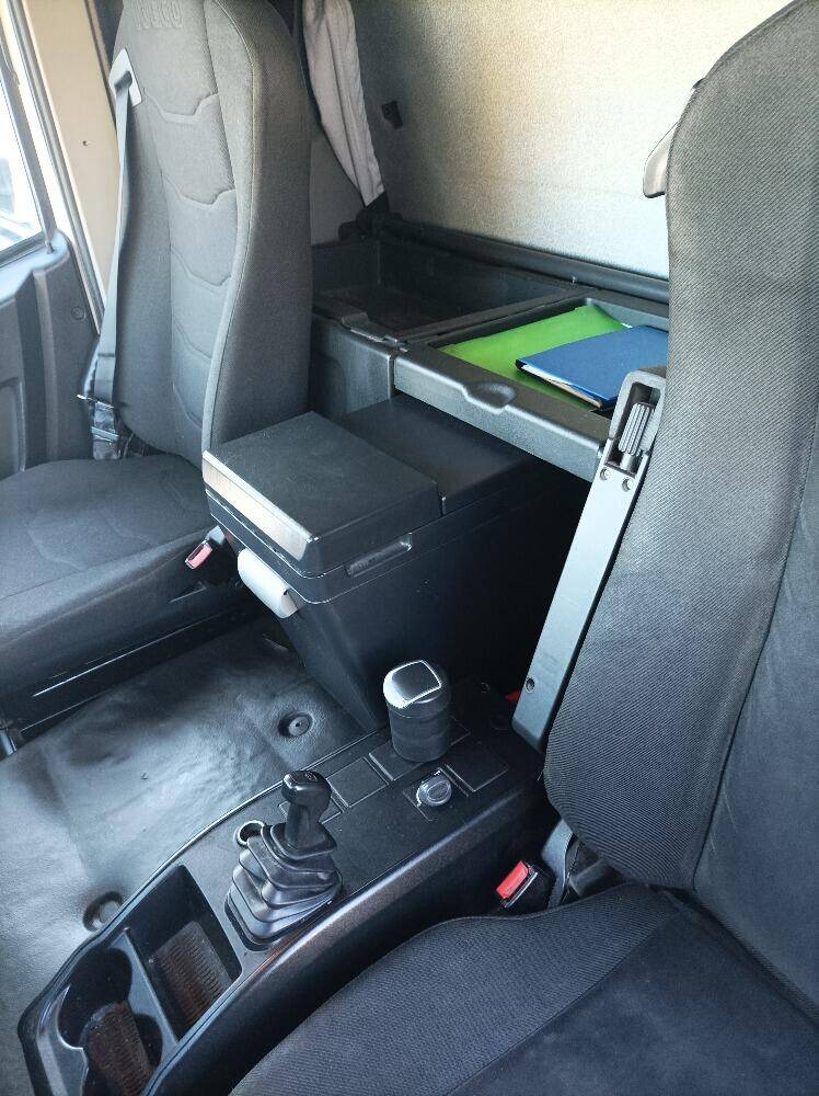 Iveco Eurocargo 160E + vlek, motor po GO