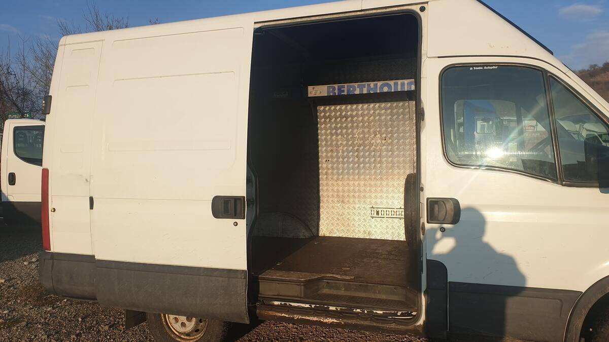 Iveco Daily 35S12 rezervace