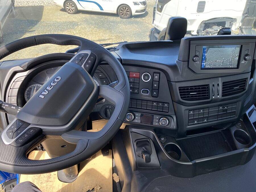 Iveco X-WAY AD280X48Y/PT