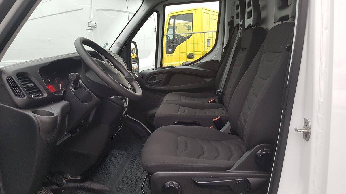 Iveco Daily 35S15 klima, rezervace
