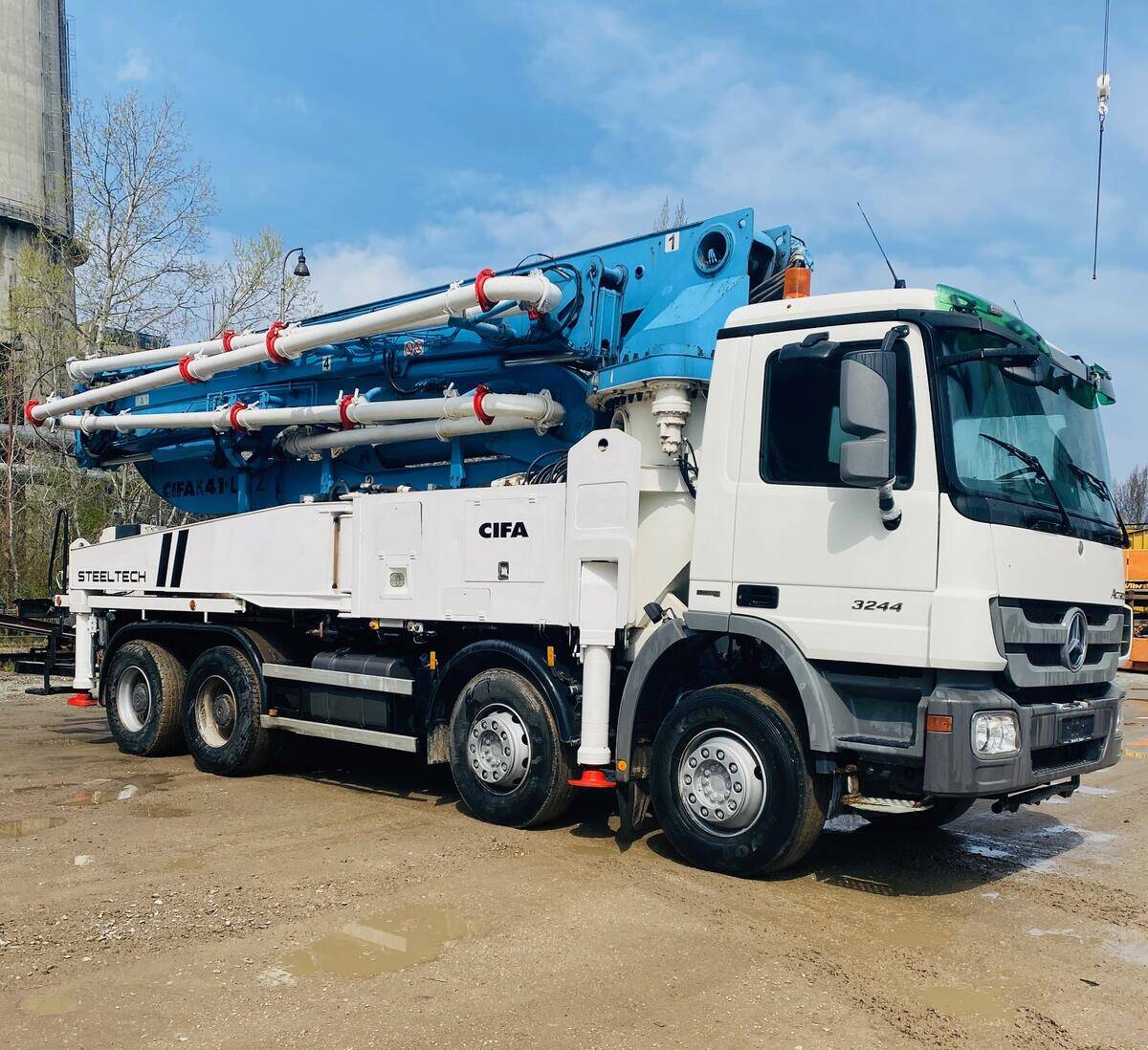 Mercedes-Benz Actros 3244K 8x4  beton pumpa