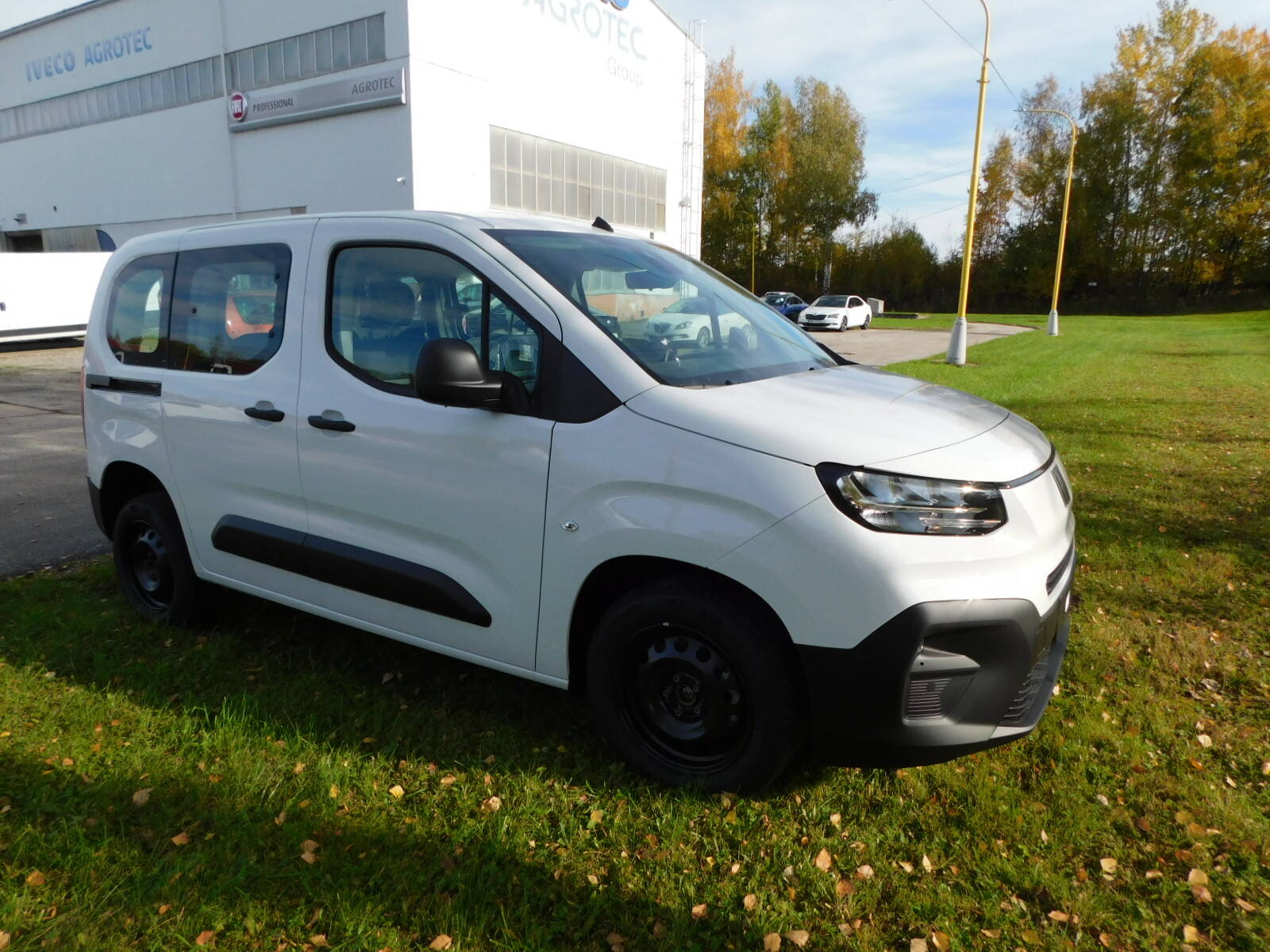 Fiat Dobló 1.5 BlueHDI 102k 6MT polokombi