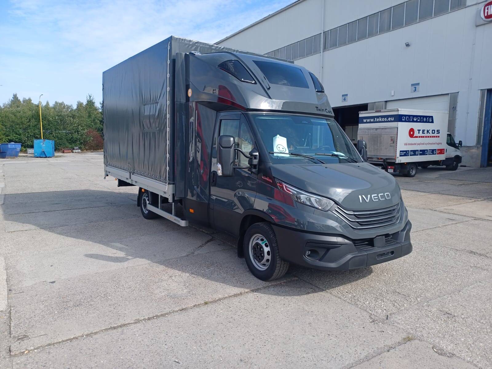 Iveco Daily 35S18HA8, automat, 8pal