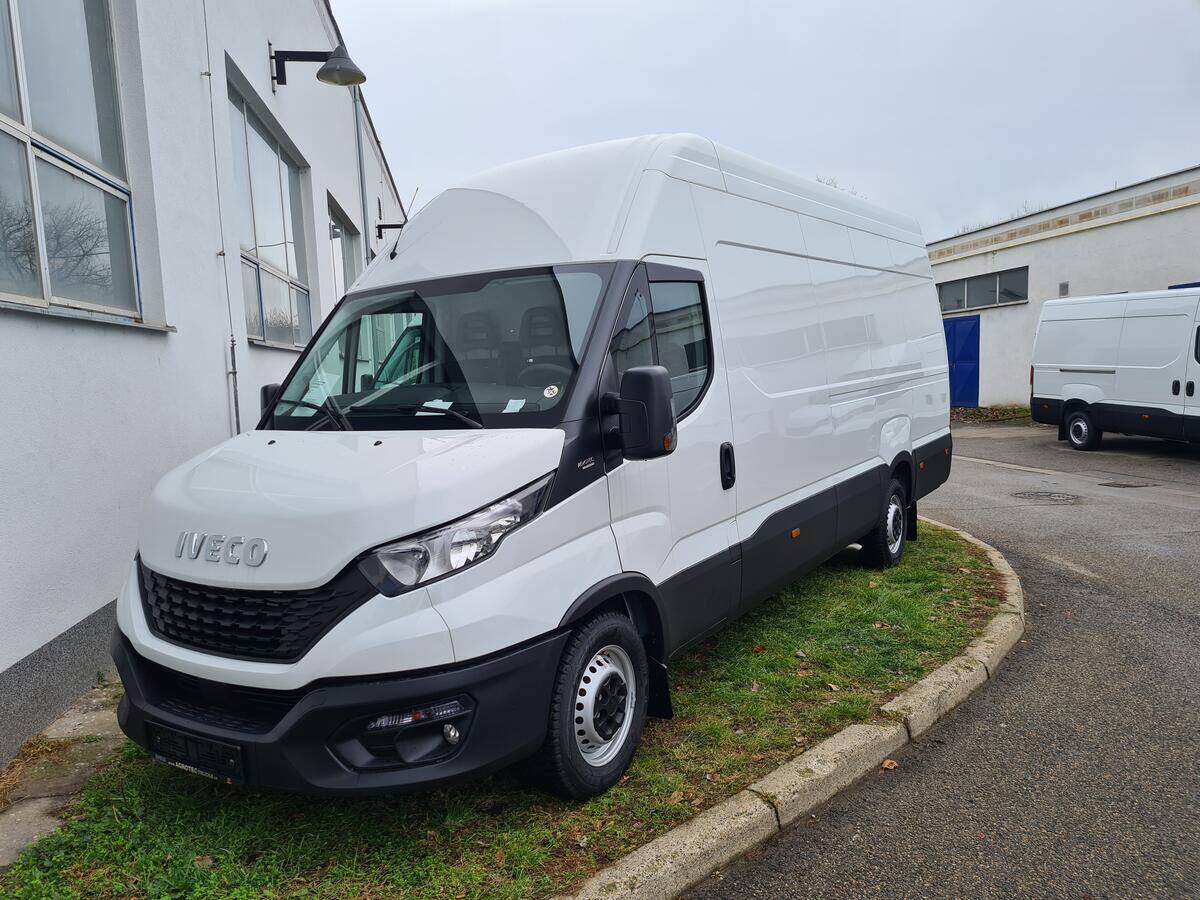 Iveco Daily  35S18 MAXI automat