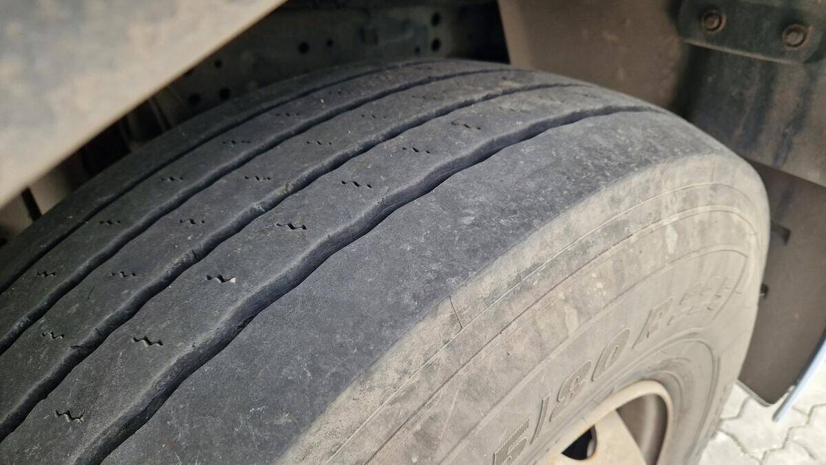 Iveco Stralis AS440T/P rezervace