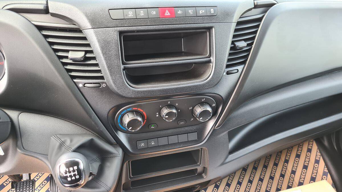 Iveco Daily  35S14 12m3