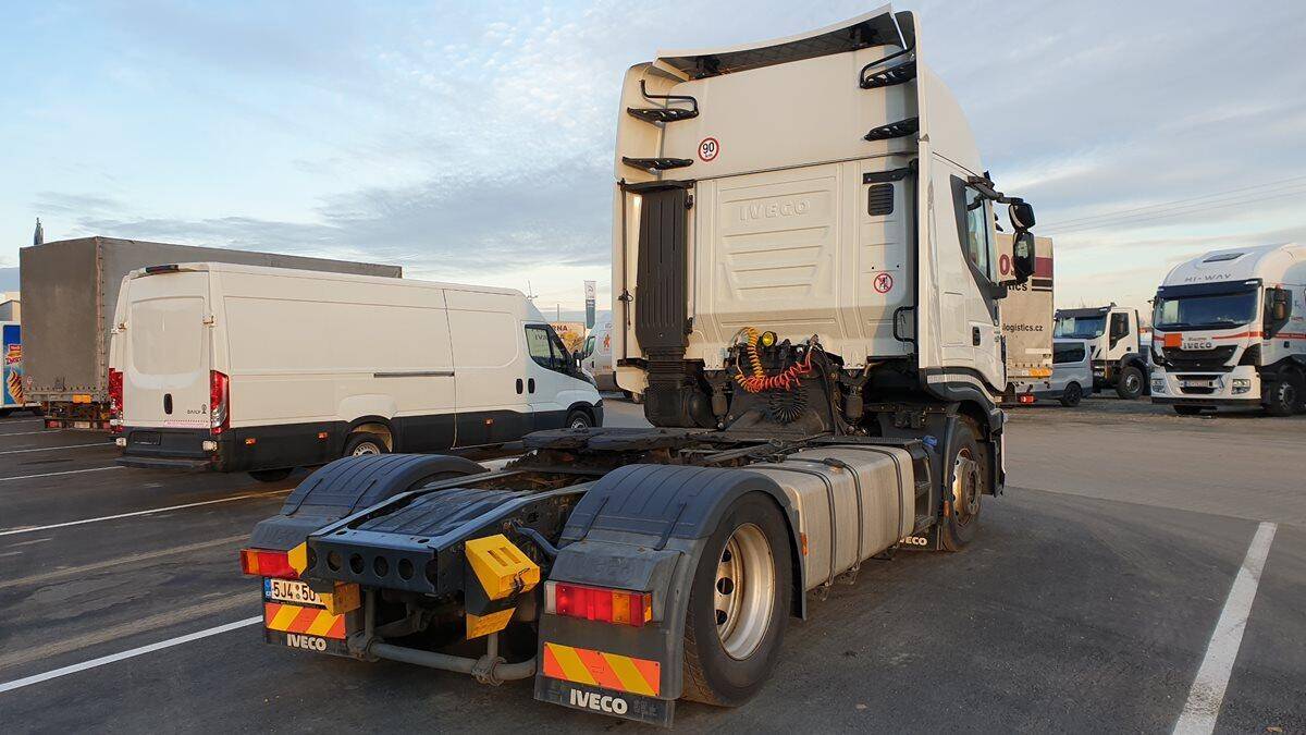 Iveco Stralis AS440S48 rezervace