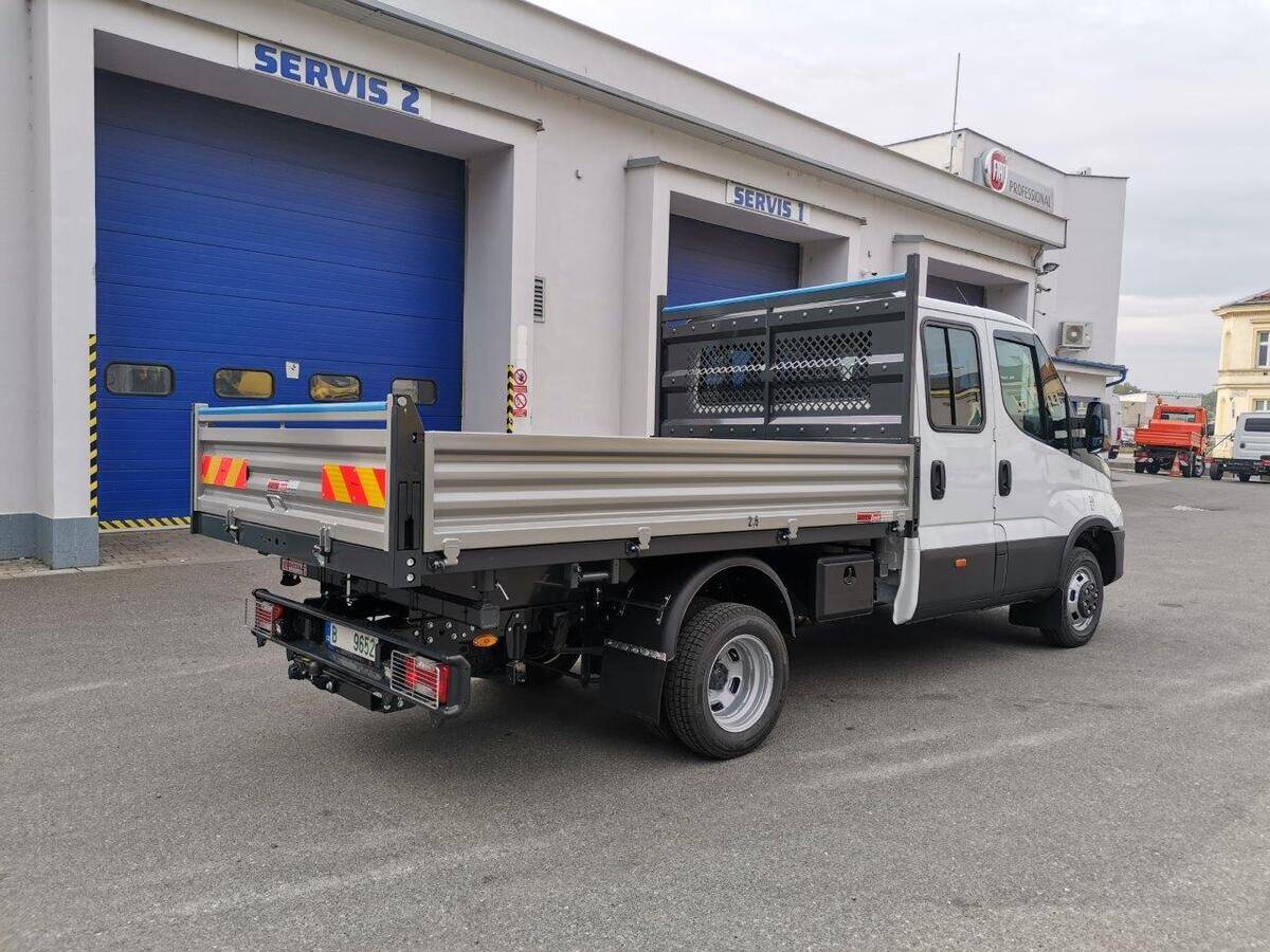 Iveco Daily  50C18 do 3,5t sklopka,doubleca