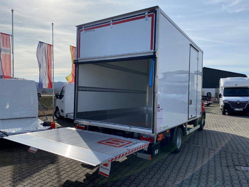 Iveco Daily  60C16 skříň+HČ skladem