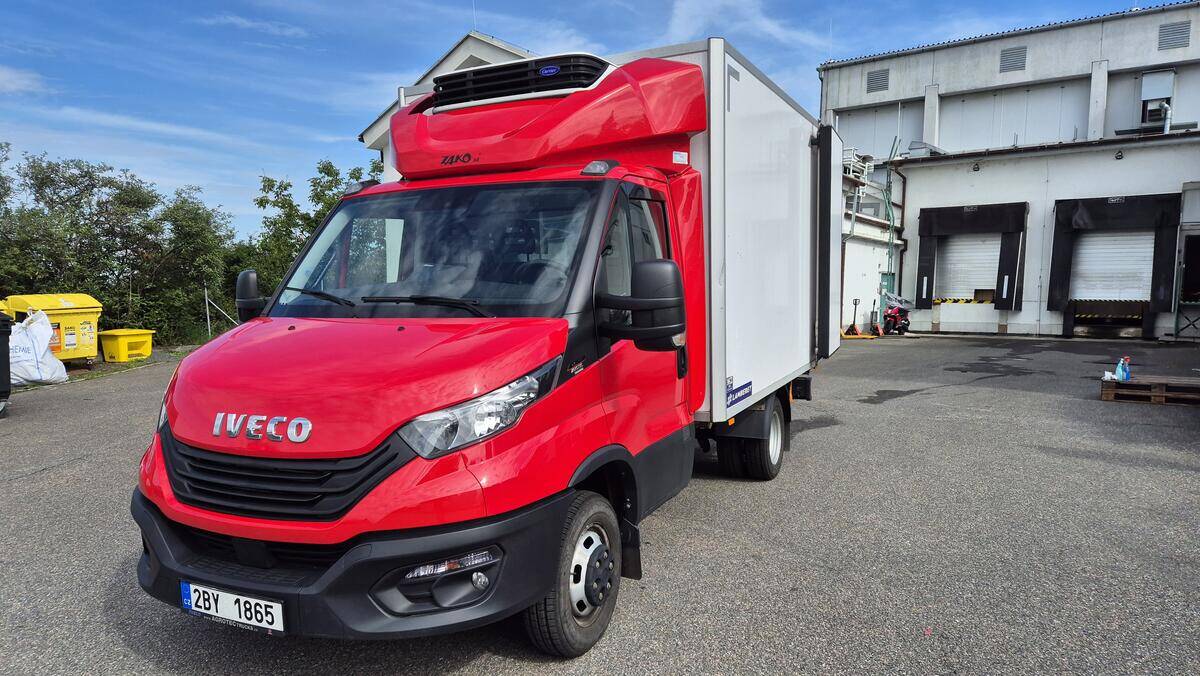 Iveco Daily 50C/35 do 3,5t,izotherm,ZÁRUKA