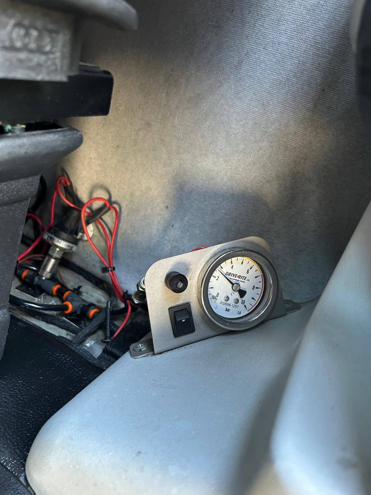 Iveco Daily 35S18 valník, 8pal., klima