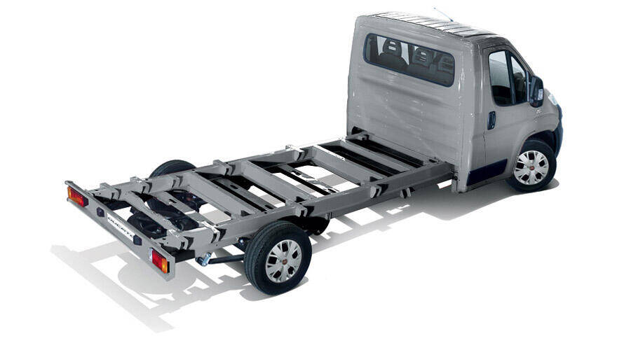 Fiat Ducato  MAXI 2,3MTJ 180k L4 podvozek