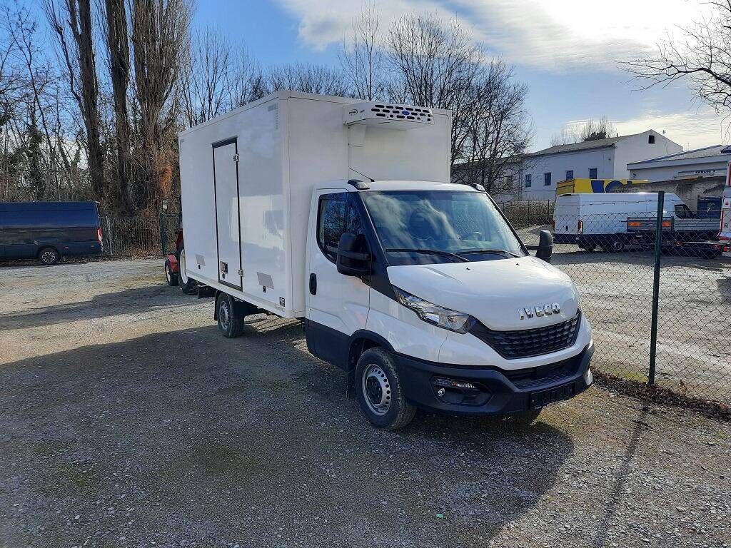 Iveco Daily  35S16 mražák, klima