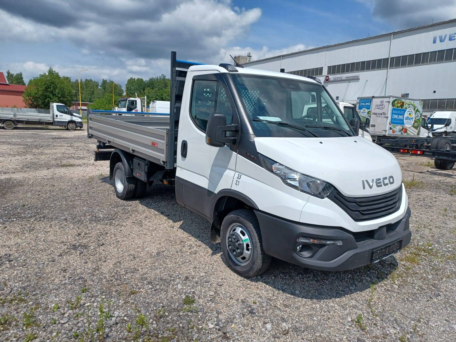 Iveco Daily 50C18 do 3,5t sklopka,