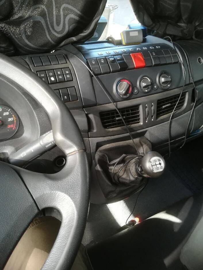 Iveco Eurocargo 120E25+SVAN plachta