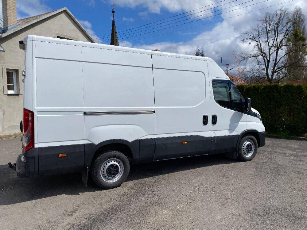 Iveco Daily 35S14 12m3