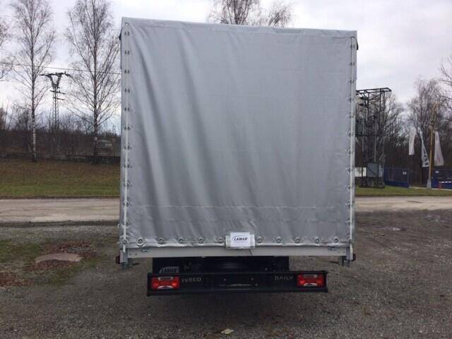 Iveco Daily  50C18 do 3,5t valník, plachta