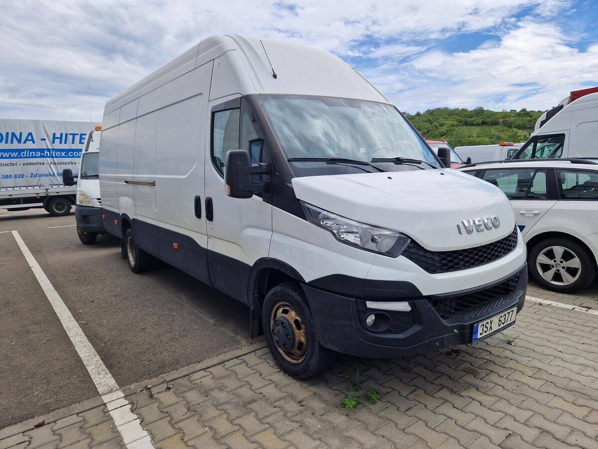 Iveco Daily 35C17 V rezervace