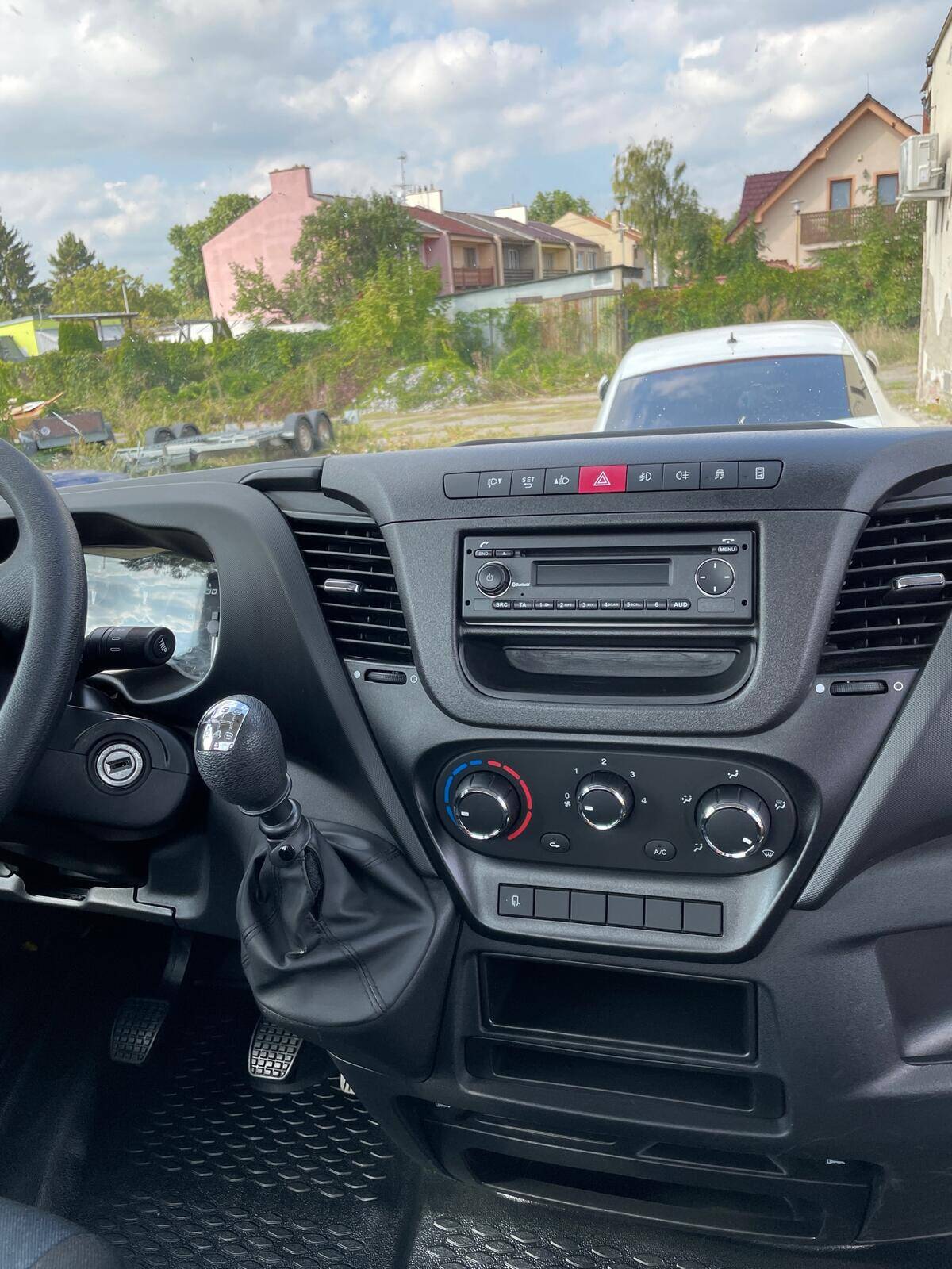 Iveco Daily 50C18 do 3,5t, klima