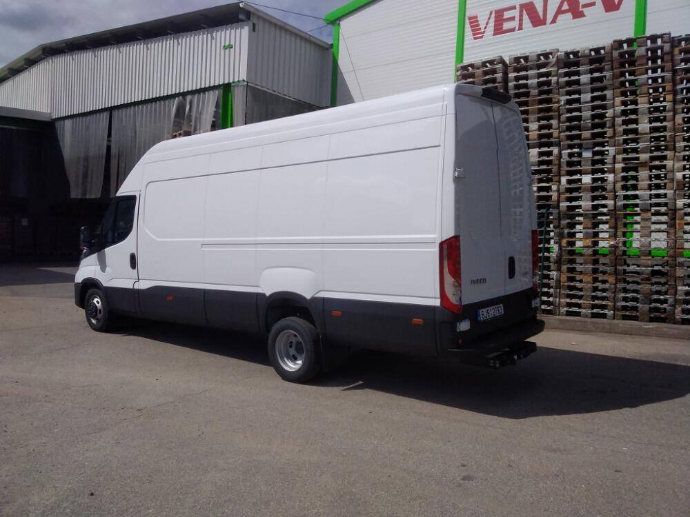 Iveco Daily  35C18 MAXI klima, tažné
