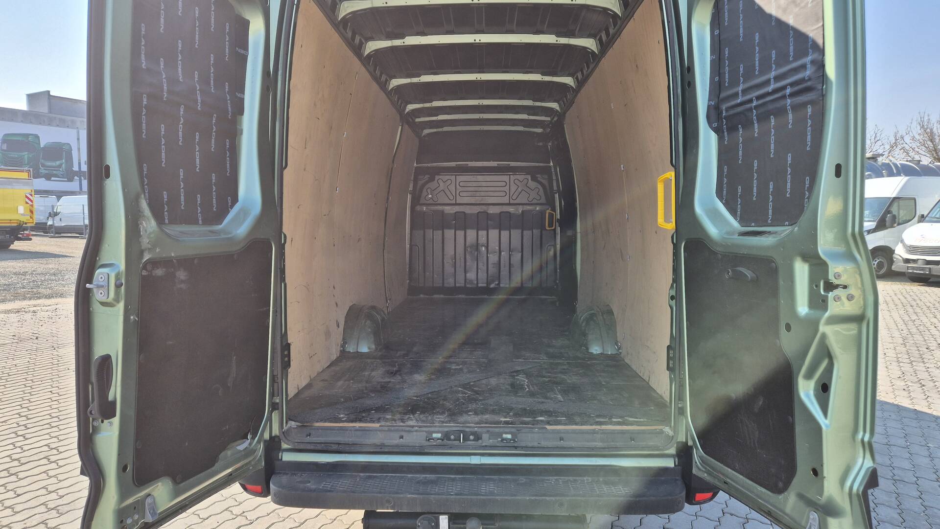 product-gallery-image