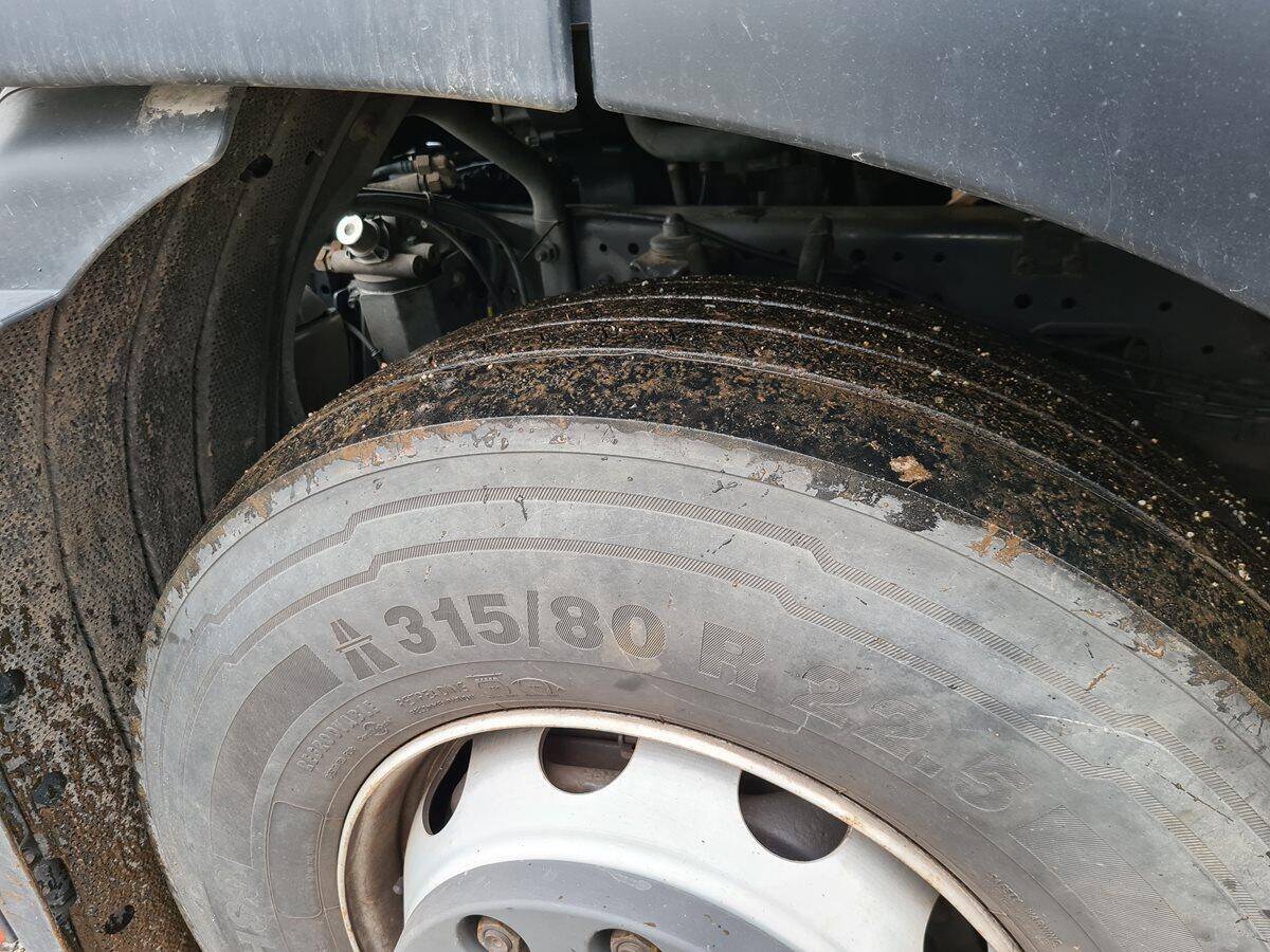 Iveco Stralis AS440T/P reservace