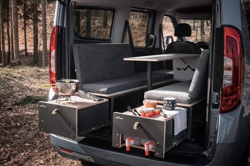 Camping-Fiat-doblo-vestavba.jpg