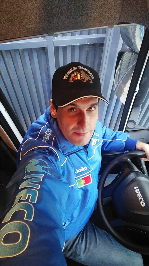 Joao-a-IVECO.png